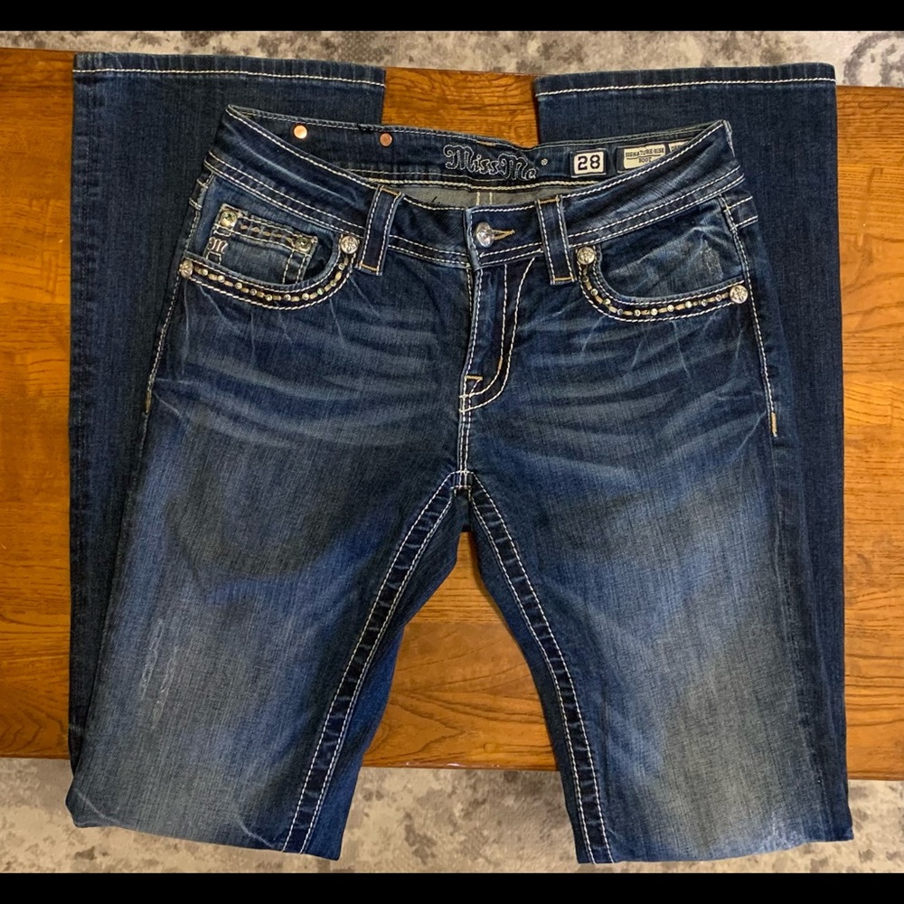 Miss Me bootcut size 28